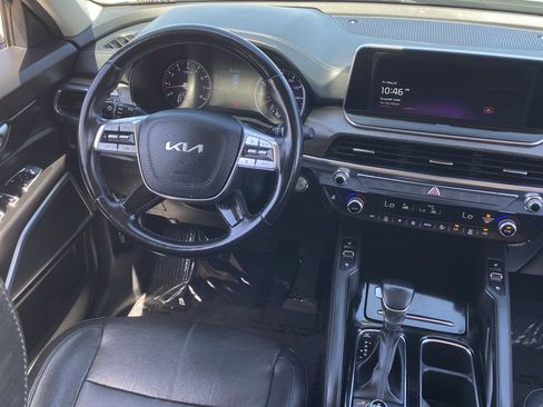 Used 2022 Kia Telluride EX w/ EX Premium Package AWD/4WD image 12