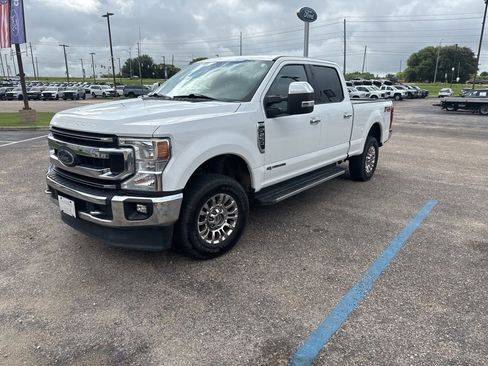 Used 2021 Ford F250 XLT w/ XLT Premium Package AWD/4WD image 6