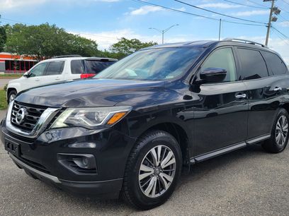 Used 2018 Nissan Pathfinder S