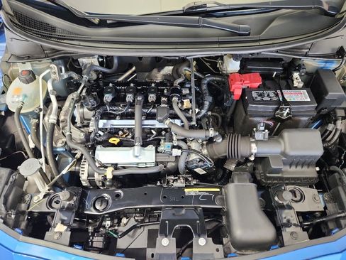 Used 2023 Nissan Versa S w/ Trunk Package image 31