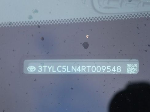 Used 2024 Toyota Tacoma TRD Off-Road image 7