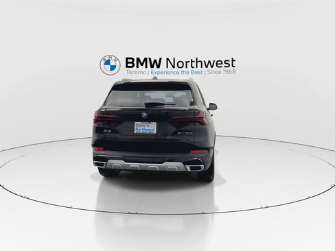New 2026 BMW X5 xDrive50e w/ Climate Comfort Package image 2