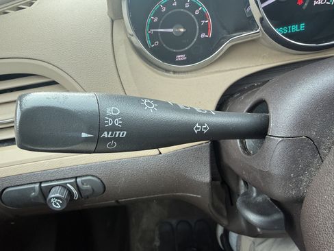 Used 2012 Chevrolet Malibu LS w/ LS Uplevel Package image 30