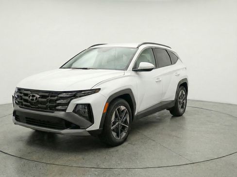 Used 2025 Hyundai Tucson SEL image 3