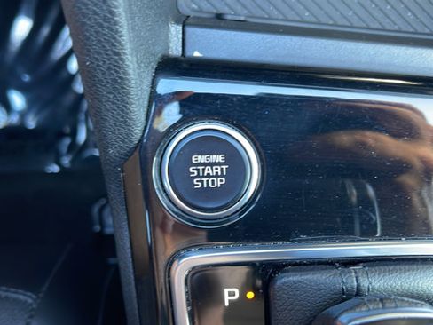 Certified 2023 Kia Sportage SX AWD/4WD image 22