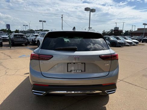 Used 2025 Buick Envision Preferred AWD/4WD image 3