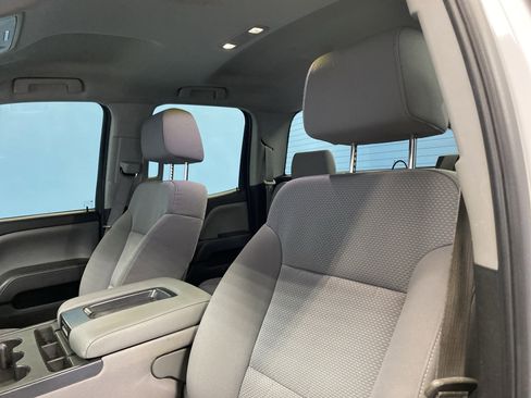 Used 2015 Chevrolet Silverado 2500 W/T image 9