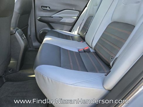 Used 2023 Nissan Kicks SR w/ SR Premium Package FWD image 11