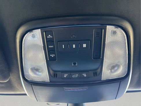 Certified 2022 Dodge Durango R/T image 35