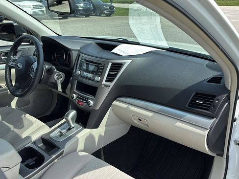 Used 2014 Subaru Outback 2.5i w/ Popular Package #1A AWD/4WD image 24