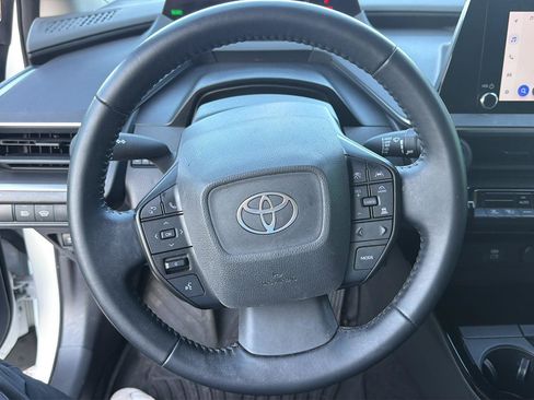 Used 2024 Toyota Prius LE FWD image 26