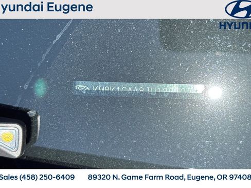 Used 2018 Hyundai Kona SE image 2