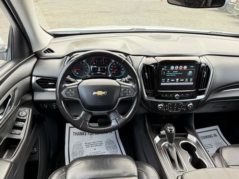 Used 2019 Chevrolet Traverse LT AWD/4WD image 29