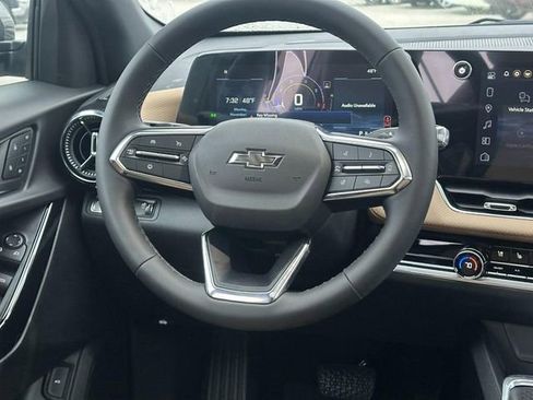 New 2026 Chevrolet Equinox ACTIV image 7