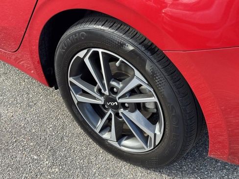 Certified 2023 Kia Forte LXS image 8