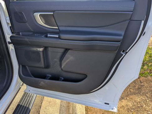 New 2025 Ford Expedition Max Platinum w/ Stealth Performance Package image 36