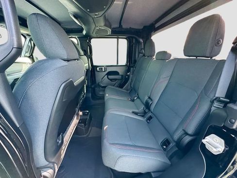 New 2026 Jeep Gladiator Rubicon image 16