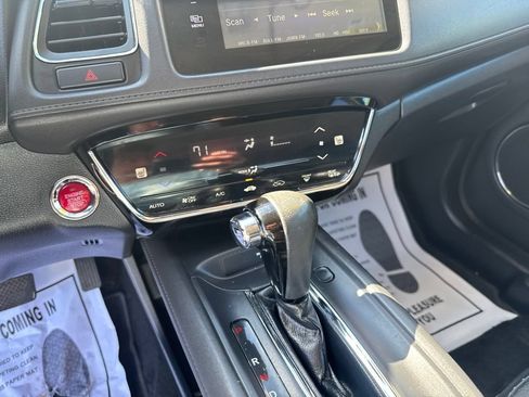 Used 2017 Honda HR-V EX-L image 21