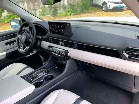 New 2026 Honda Pilot Touring image 10