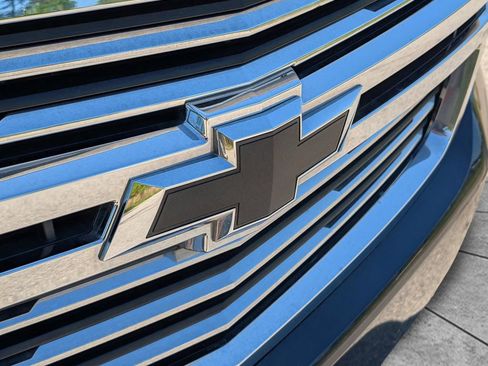 Used 2019 Chevrolet Tahoe Premier AWD/4WD image 10