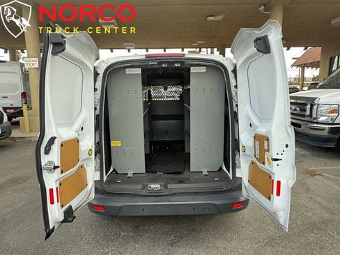Used 2018 Ford Transit Connect XLT image 13
