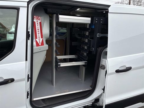 Used 2023 Ford Transit Connect XL image 15