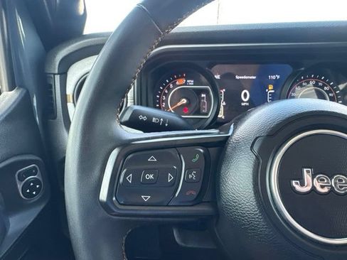 Used 2024 Jeep Wrangler Unlimited Sport AWD/4WD image 12