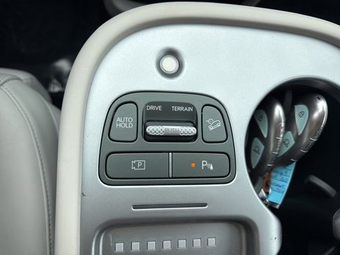 Used 2026 Hyundai Ioniq 9 Calligraphy image 28