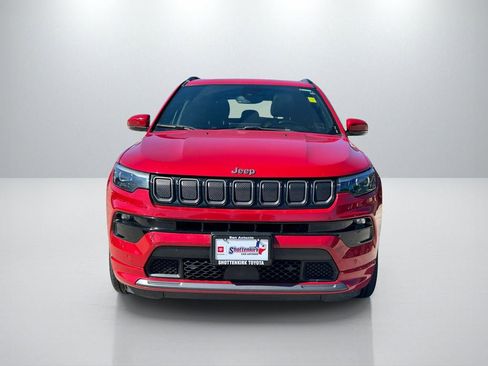 Used 2022 Jeep Compass Limited w/ (RED) Package image 2