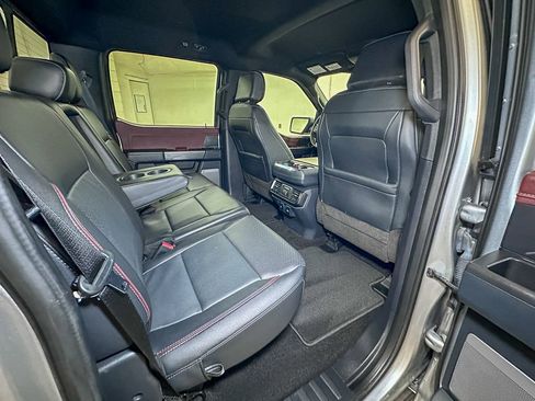 Certified 2022 Ford F150 Lariat w/ Equipment Group 502A High image 32