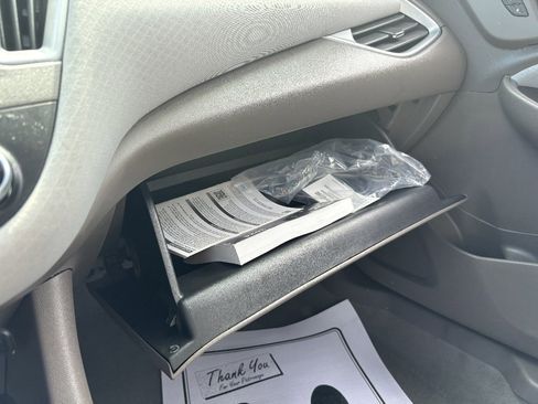 Used 2024 Chevrolet Malibu LT image 35