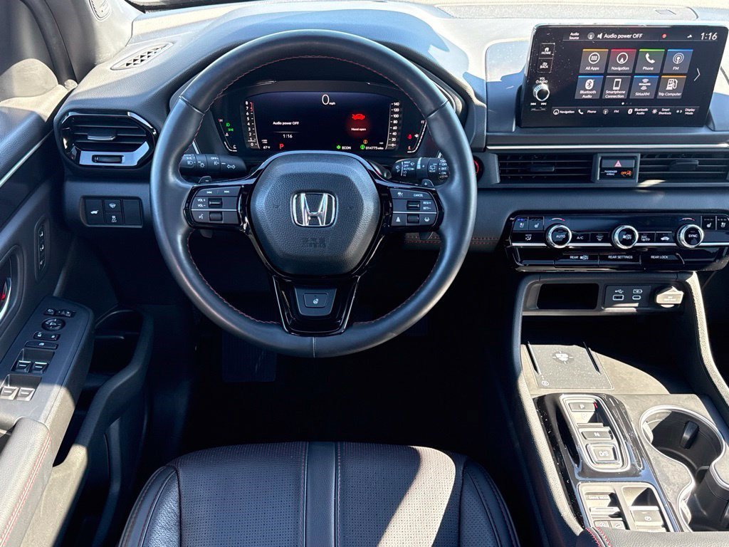 Certified 2025 Honda Pilot Black Edition image 19