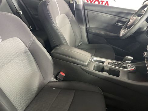 Used 2024 Nissan Sentra SV image 25