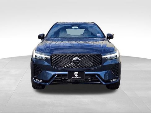 Certified 2026 Volvo XC60 B5 Plus w/ Protection Package Premier AWD/4WD image 2