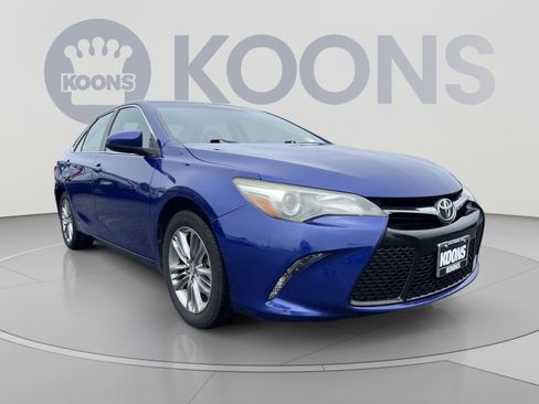 Used 2016 Toyota Camry SE FWD image 10