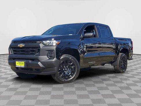 New 2026 Chevrolet Colorado W/T w/ WT Custom Package AWD/4WD image 2