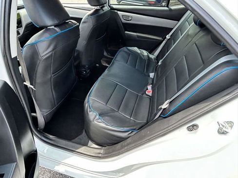 Used 2017 Toyota Corolla LE FWD image 8