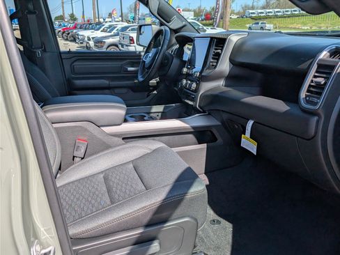 New 2026 RAM 1500 Express image 6