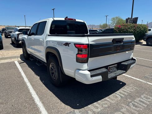 Certified 2025 Nissan Frontier PRO-4X w/ Tow Package AWD/4WD image 4