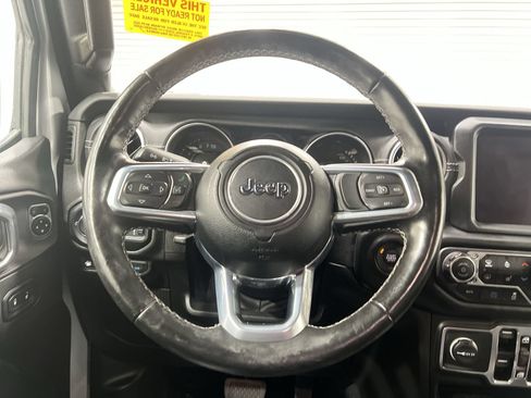 Used 2023 Jeep Wrangler Unlimited Sahara w/ Cold Weather Group AWD/4WD image 14