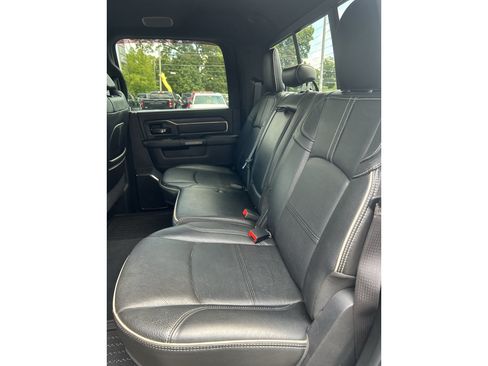 Used 2022 RAM 3500 Limited w/ Night Edition AWD/4WD image 8
