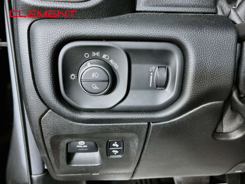 Used 2020 RAM 1500 Sport w/ Advanced Safety Group AWD/4WD image 11