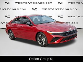 Used 2025 Hyundai Elantra Sport video 2