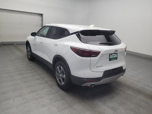 Used 2025 Chevrolet Blazer LT FWD image 5