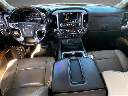 Used 2015 GMC Sierra 1500 SLT w/ SLT Crew Cab Value Package image 12