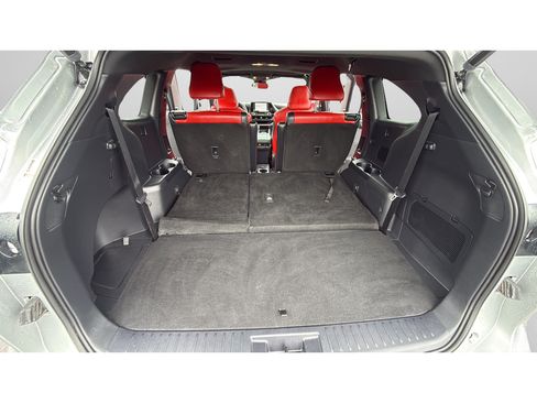 Used 2021 Toyota Highlander XSE AWD/4WD image 28