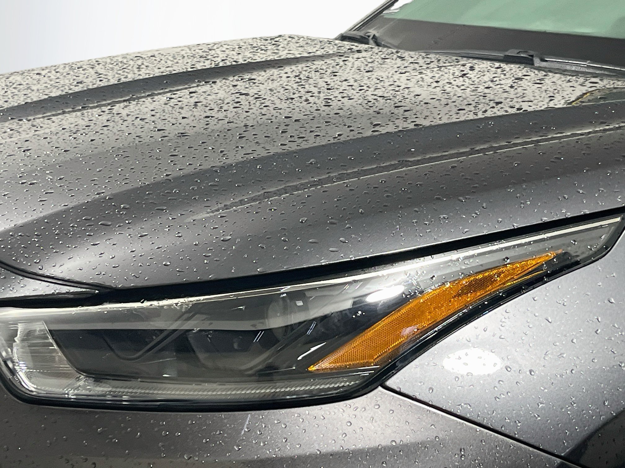 Used 2021 Toyota Highlander XLE FWD image 11