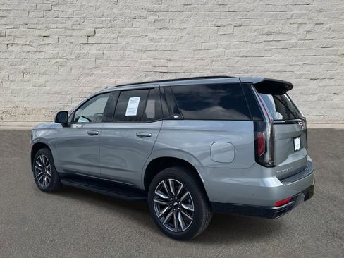 Used 2024 Cadillac Escalade Sport image 3