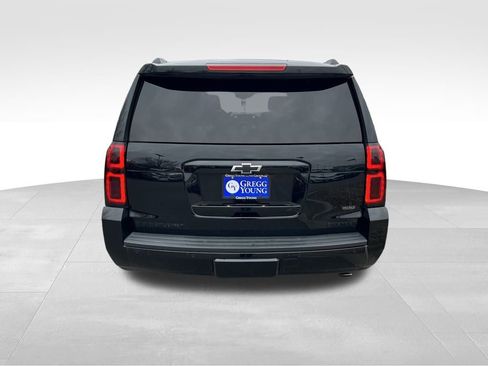 Used 2019 Chevrolet Suburban Premier image 5
