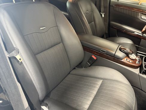 Used 2009 Mercedes-Benz S 600 image 28
